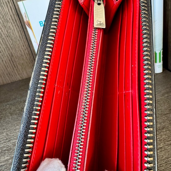 Christian Louboutin Black Panettone Wallet - Picture 3 of 9